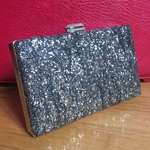 Silver clutch